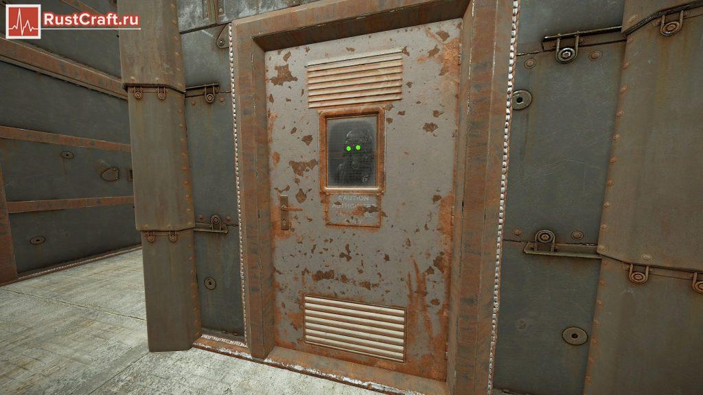 Factory Door в Rust
